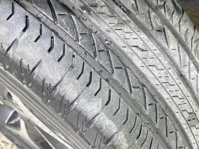 フォレスター Ｓ－リミテッド　禁煙車　純正ナビ　バックカメラ　衝突軽減　パワーバックドア　シートヒーター　パワーシート　ドラレコ　ブラインドスポットモニター　レーダークルーズ　ＥＴＣ　ＬＥＤヘッド　パドルシフト　純正１８ＡＷ（75枚目）