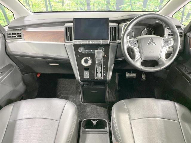 デリカD:5 P 4WD アルパイン11型ナビ 全周囲カメラ 両側電動ドア SDナビ 衝突軽減 レーダークルーズ 電動リアゲート パワーシート コーナーセンサー スマートキー LEDヘッド オートハイビーム 禁煙車(2枚目)