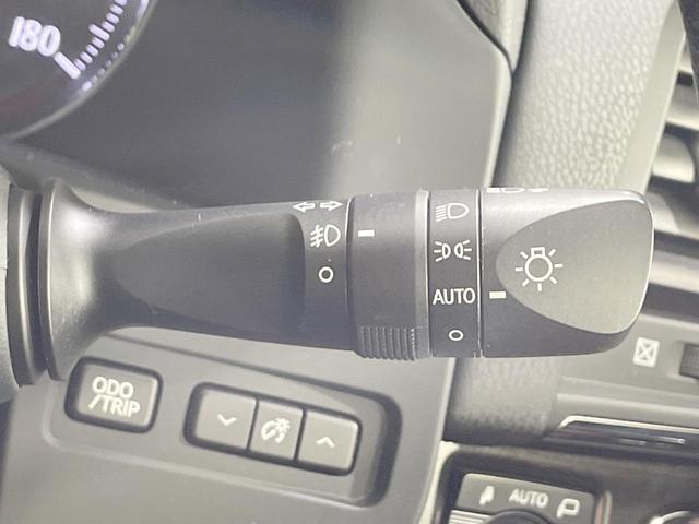 クラウン アスリートＳｉ－Ｆｏｕｒ　４ＷＤ　メーカー純正ナビ　バックカメラ　クルコン　ＨＩＤヘッド　ＬＥＤフォグ　ＥＴＣ　オートライト　スイング機能付オートデュアルエアコン　ドラレコ　Ｂｌｕｅｔｏｏｔｈ　ＣＤ／ＤＶＤ再生　スマートキー（31枚目）
