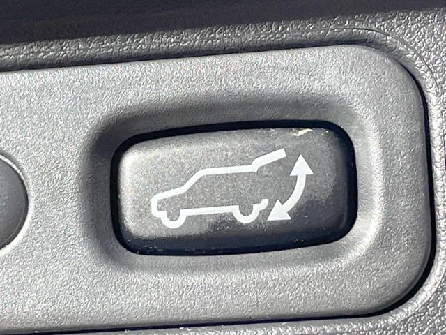 デリカＤ：５ Ｐ　純正１０型ナビ　全周囲カメラ　衝突軽減　シートヒーター　パワーシート　パワーバックドア　ステアリングヒーター　ＬＥＤヘッド・フォグ　ドラレコ　ＥＴＣ　アイドリングストップ　純正１８ＡＷ　スマートキー（30枚目）