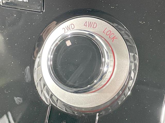 デリカＤ：５ シャモニー　登録済未使用車　衝突軽減　バックカメラ　シートヒーター　両側電動ドア　パワーバックドア　レーダークルーズ　ＬＥＤヘッド・フォグ　ステアリングヒーター　純正１８ＡＷ　アイドリングストップ　オートエアコン（35枚目）