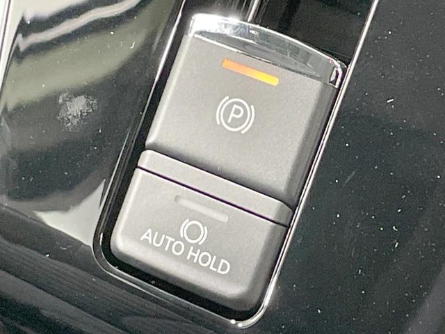デリカＤ：５ シャモニー　登録済未使用車　衝突軽減　バックカメラ　シートヒーター　両側電動ドア　パワーバックドア　レーダークルーズ　ＬＥＤヘッド・フォグ　ステアリングヒーター　純正１８ＡＷ　アイドリングストップ　オートエアコン（43枚目）