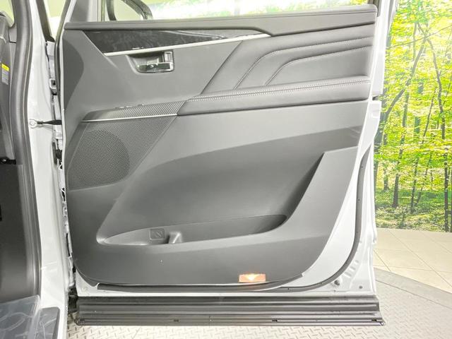 デリカＤ：５ シャモニー　登録済未使用車　衝突軽減　バックカメラ　シートヒーター　両側電動ドア　パワーバックドア　レーダークルーズ　ＬＥＤヘッド・フォグ　ステアリングヒーター　純正１８ＡＷ　アイドリングストップ　オートエアコン（55枚目）