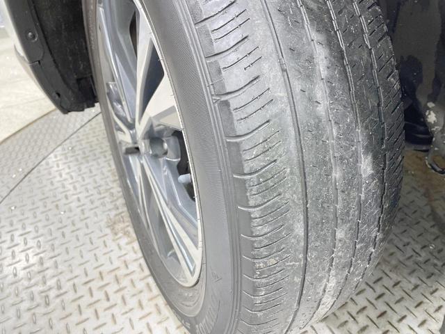 エクストレイル ２０Ｘ　４ＷＤ　ＳＤナビ　バックカメラ　衝突軽減　電動リアゲート　ドラレコ　スマートキー　デュアルエアコン　純正１８インチアルミ　Ｂｌｕｅｔｏｏｔｈ　ＣＤ　ＤＶＤ再生　フルセグ（34枚目）