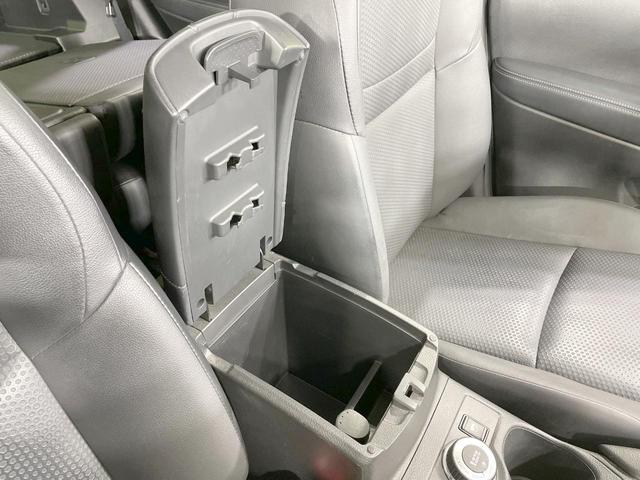 エクストレイル ２０Ｘ　４ＷＤ　ＳＤナビ　バックカメラ　衝突軽減　電動リアゲート　ドラレコ　スマートキー　デュアルエアコン　純正１８インチアルミ　Ｂｌｕｅｔｏｏｔｈ　ＣＤ　ＤＶＤ再生　フルセグ（39枚目）