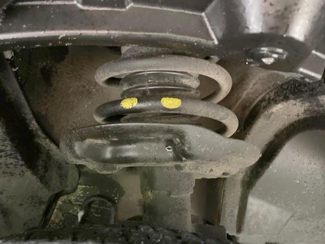 エクストレイル ２０Ｘ　４ＷＤ　ＳＤナビ　バックカメラ　衝突軽減　電動リアゲート　ドラレコ　スマートキー　デュアルエアコン　純正１８インチアルミ　Ｂｌｕｅｔｏｏｔｈ　ＣＤ　ＤＶＤ再生　フルセグ（60枚目）