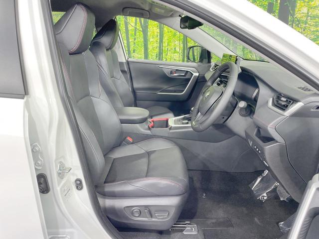 ＲＡＶ４ アドベンチャー　オフロードパッケージＩＩ　登録済未使用車　純正１０型ＤＡ　バックカメラ　衝突軽減　レーダークルーズ　シートヒーター＆エアコン　パワーシート　ＬＥＤヘッド　スマートキー　ＥＴＣ　純正ＡＷ（10枚目）