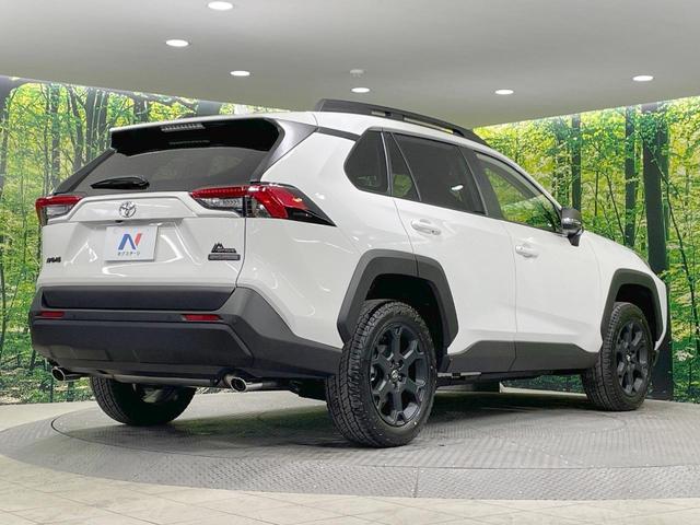 ＲＡＶ４ アドベンチャー　オフロードパッケージＩＩ　登録済未使用車　純正１０型ＤＡ　バックカメラ　衝突軽減　レーダークルーズ　シートヒーター＆エアコン　パワーシート　ＬＥＤヘッド　スマートキー　ＥＴＣ　純正ＡＷ（17枚目）