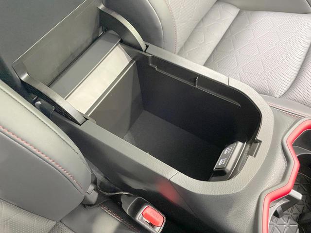 ＲＡＶ４ アドベンチャー　オフロードパッケージＩＩ　登録済未使用車　純正１０型ＤＡ　バックカメラ　衝突軽減　レーダークルーズ　シートヒーター＆エアコン　パワーシート　ＬＥＤヘッド　スマートキー　ＥＴＣ　純正ＡＷ（34枚目）