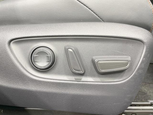 ＲＡＶ４ アドベンチャー　純正１０型ＤＡ　バックカメラ　衝突軽減　シートヒーター＆エアコン　レーダークルーズ　パワーシート　純正ＡＷ　スマートキー　オートハイビーム　ＥＴＣ　横滑り防止（7枚目）