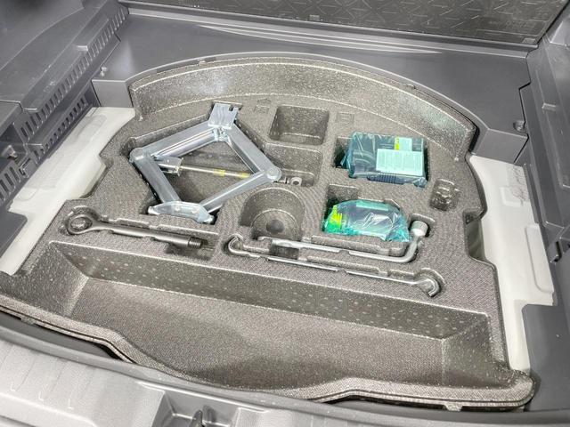 ＲＡＶ４ アドベンチャー　純正１０型ＤＡ　バックカメラ　衝突軽減　シートヒーター＆エアコン　レーダークルーズ　パワーシート　純正ＡＷ　スマートキー　オートハイビーム　ＥＴＣ　横滑り防止（23枚目）