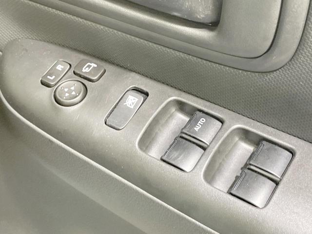 ワゴンＲスマイル ハイブリッドＳ　４ＷＤ　純正８型ナビ　両側電動ドア　バックカメラ　衝突軽減　コーナーセンサー　オートエアコン　アイドリングストップ　ＥＴＣ　オートハイビーム　車線逸脱警報　オートライト　禁煙車　スマートキー（44枚目）