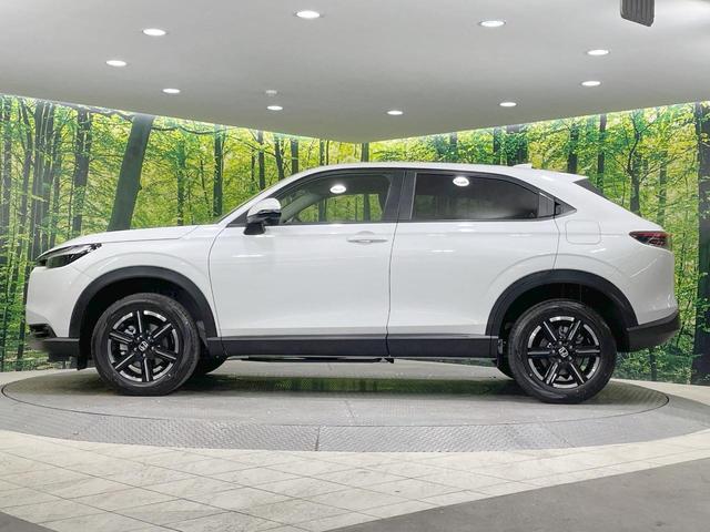 ヴェゼル Ｇ　登録済未使用車　シートヒーター　寒冷地仕様　アダプティブクルーズ　スマートキー　パドルシフト　コーナーセンサー　ＬＥＤヘッド・フォグ　純正１６ＡＷ　オートアコン　ステアリングスイッチ　オートライト（50枚目）