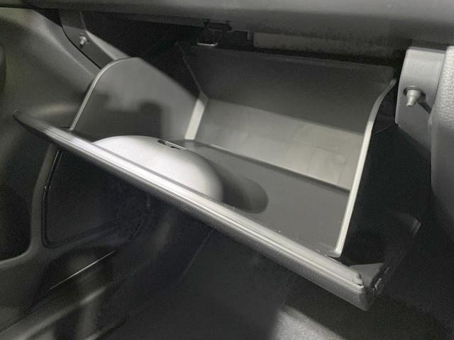 ヴェゼル Ｇ　登録済未使用車　シートヒーター　寒冷地仕様　アダプティブクルーズ　スマートキー　パドルシフト　コーナーセンサー　ＬＥＤヘッド・フォグ　純正１６ＡＷ　オートアコン　ステアリングスイッチ　オートライト（54枚目）