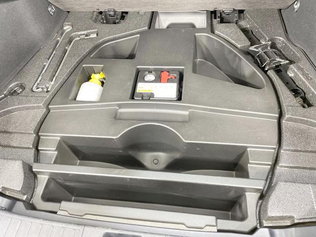 プリウス Ｓ　ＳＤナビ　バックカメラ　寒冷地仕様　衝突軽減　レーダークルーズ　禁煙車　コーナーセンサー　スマートキー　ＬＥＤヘッド　オートハイビーム　オートライト　オートエアコン　ステアリングスイッチ（55枚目）