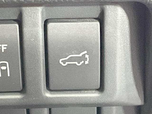 レガシィアウトバック リミテッド 純正8型ナビ バックカメラ 衝突軽減 メモリー付パワーシート 黒革シート パワーバックドア シートヒーター ブラインドスポットモニター ETC レーダークルーズ 純正18AW スマートキー(35枚目)