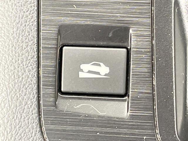 レガシィアウトバック リミテッド 純正8型ナビ バックカメラ 衝突軽減 メモリー付パワーシート 黒革シート パワーバックドア シートヒーター ブラインドスポットモニター ETC レーダークルーズ 純正18AW スマートキー(37枚目)