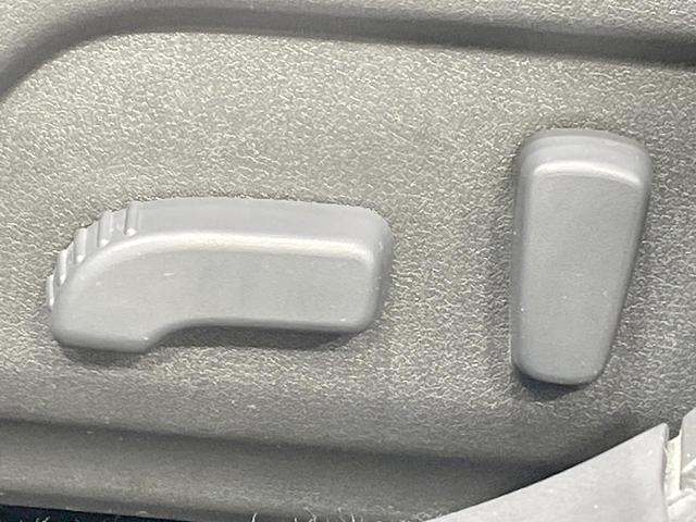 レガシィアウトバック リミテッド 純正8型ナビ バックカメラ 衝突軽減 メモリー付パワーシート 黒革シート パワーバックドア シートヒーター ブラインドスポットモニター ETC レーダークルーズ 純正18AW スマートキー(41枚目)