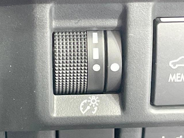 レガシィアウトバック リミテッド 純正8型ナビ バックカメラ 衝突軽減 メモリー付パワーシート 黒革シート パワーバックドア シートヒーター ブラインドスポットモニター ETC レーダークルーズ 純正18AW スマートキー(45枚目)