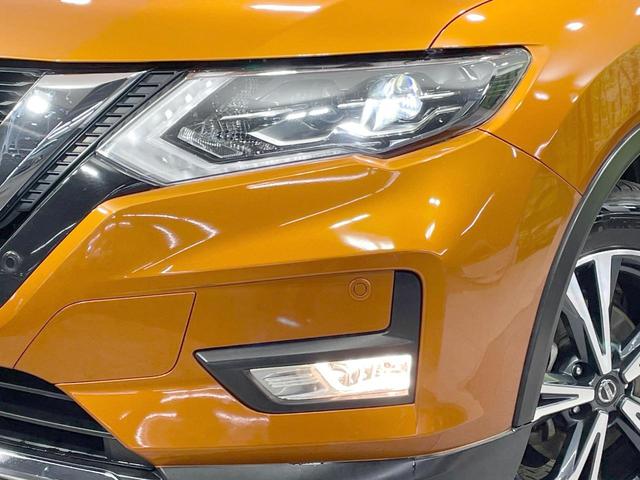 エクストレイル ２０Ｘ　エマージェンシーブレーキパッケージ　メーカーナビ　全周囲カメラ　プロパイロット　シートヒーター　パワーバックドア　ドラレコ　ＥＴＣ　ＬＥＤヘッド　アイドリングストップ　純正１８ＡＷ　デュアルエアコン　スマートキー　ステアリングスイッチ（13枚目）