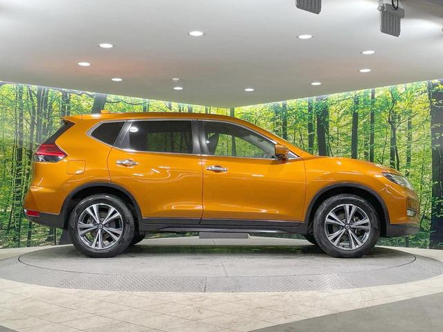 エクストレイル ２０Ｘ　エマージェンシーブレーキパッケージ　メーカーナビ　全周囲カメラ　プロパイロット　シートヒーター　パワーバックドア　ドラレコ　ＥＴＣ　ＬＥＤヘッド　アイドリングストップ　純正１８ＡＷ　デュアルエアコン　スマートキー　ステアリングスイッチ（57枚目）