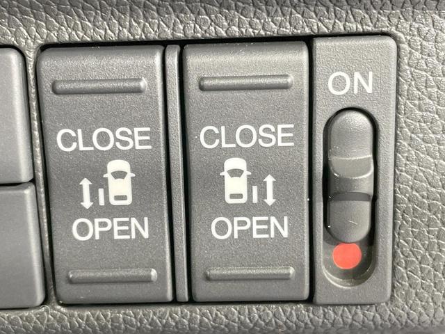 フリードハイブリッド ハイブリッド・Ｇホンダセンシング　純正９型ナビ　バックカメラ　両側電動ドア　シートヒーター　寒冷地仕様　ＬＥＤヘッド　ドラレコ　ＥＴＣ　レーダークルーズ　コーナーセンサー　純正１５ＡＷ　オートエアコン　ステアリングスイッチ　横滑り防止（6枚目）