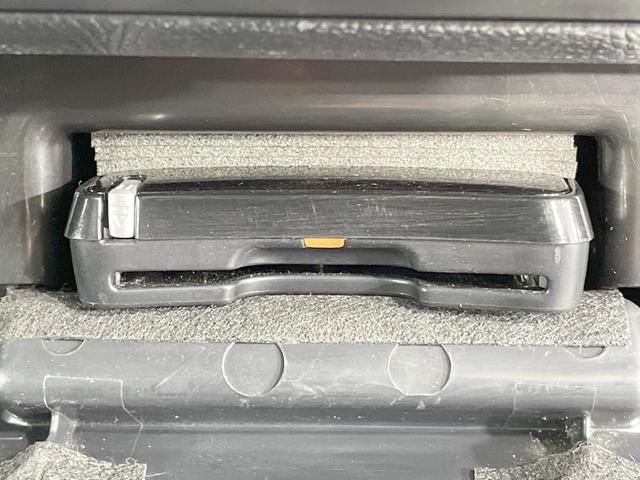 レガシィB4 リミテッド サンルーフ 純正ナビ 黒革シート 衝突軽減 レーダークルーズ バックカメラ パワーシート LEDヘッド&フォグ シートヒーター サイドカメラ アイドリングストップ(33枚目)