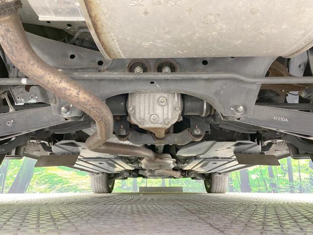 ＸＶ ２．０ｉ－Ｌ　アイサイト　純正ナビ　バックカメラ　衝突軽減　レーダークルーズ　ルーフレール　パワーシート　ＨＩＤヘッド　純正１７ＡＷ　デュアルエアコン　アイドリングストップ　スマートキー　ステアリングスイッチ　横滑り防止（20枚目）