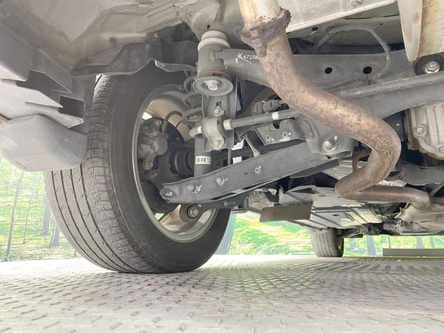 ＸＶ ２．０ｉ－Ｌ　アイサイト　純正ナビ　バックカメラ　衝突軽減　レーダークルーズ　ルーフレール　パワーシート　ＨＩＤヘッド　純正１７ＡＷ　デュアルエアコン　アイドリングストップ　スマートキー　ステアリングスイッチ　横滑り防止（21枚目）