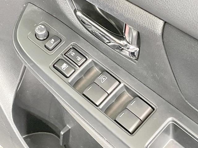 ＸＶ ２．０ｉ－Ｌ　アイサイト　純正ナビ　バックカメラ　衝突軽減　レーダークルーズ　ルーフレール　パワーシート　ＨＩＤヘッド　純正１７ＡＷ　デュアルエアコン　アイドリングストップ　スマートキー　ステアリングスイッチ　横滑り防止（49枚目）