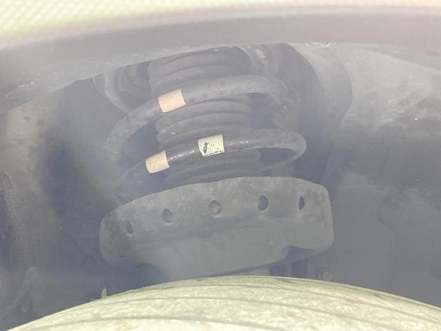 ＸＶ ２．０ｉ－Ｌ　アイサイト　純正ナビ　バックカメラ　衝突軽減　レーダークルーズ　ルーフレール　パワーシート　ＨＩＤヘッド　純正１７ＡＷ　デュアルエアコン　アイドリングストップ　スマートキー　ステアリングスイッチ　横滑り防止（61枚目）