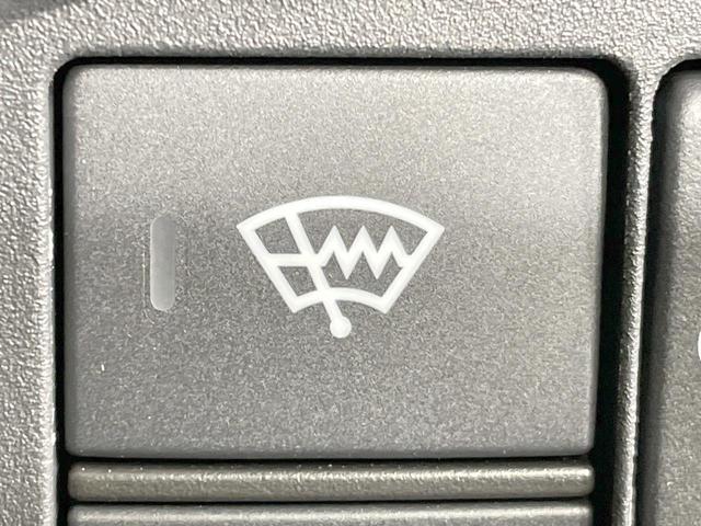 フリード エアー　ＥＸ　４ＷＤ　登録済未使用車　両側電動スライド　寒冷地仕様　衝突軽減　レーダークルーズ　コーナーセンサー　ＬＥＤヘッド　オートライト　オートエアコン　オートハイビーム　車線逸脱警報　スマートキー（6枚目）