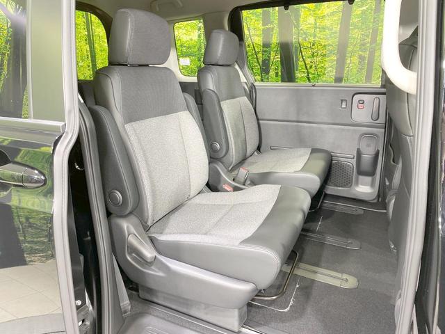 フリード エアー　ＥＸ　４ＷＤ　登録済未使用車　両側電動スライド　寒冷地仕様　衝突軽減　レーダークルーズ　コーナーセンサー　ＬＥＤヘッド　オートライト　オートエアコン　オートハイビーム　車線逸脱警報　スマートキー（10枚目）