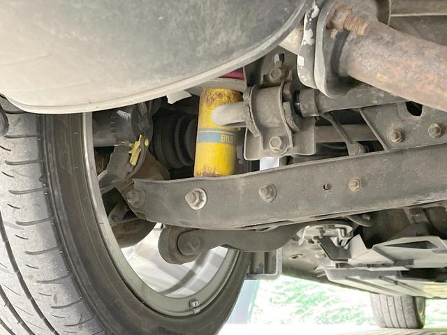 レヴォーグ 1.6STIスポーツアイサイト サンルーフ 純正ナビ LEDライナー バックカメラ 革シート レーダークルーズ シートヒーター LEDヘッド・フォグ ETC 純正18AW パドルシフト ステアリングスイッチ デュアルエアコン(21枚目)