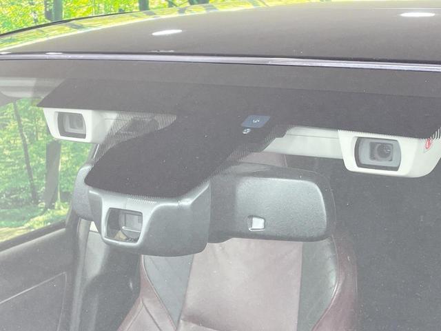 レヴォーグ 1.6STIスポーツアイサイト サンルーフ 純正ナビ LEDライナー バックカメラ 革シート レーダークルーズ シートヒーター LEDヘッド・フォグ ETC 純正18AW パドルシフト ステアリングスイッチ デュアルエアコン(31枚目)