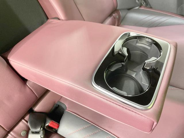 レヴォーグ 1.6STIスポーツアイサイト サンルーフ 純正ナビ LEDライナー バックカメラ 革シート レーダークルーズ シートヒーター LEDヘッド・フォグ ETC 純正18AW パドルシフト ステアリングスイッチ デュアルエアコン(44枚目)