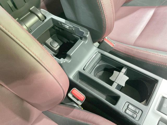 レヴォーグ 1.6STIスポーツアイサイト サンルーフ 純正ナビ LEDライナー バックカメラ 革シート レーダークルーズ シートヒーター LEDヘッド・フォグ ETC 純正18AW パドルシフト ステアリングスイッチ デュアルエアコン(51枚目)