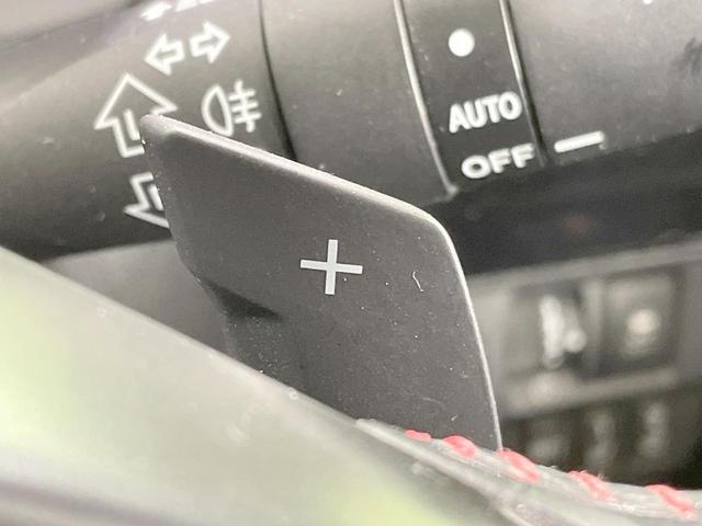 レヴォーグ 1.6STIスポーツアイサイト サンルーフ 純正ナビ LEDライナー バックカメラ 革シート レーダークルーズ シートヒーター LEDヘッド・フォグ ETC 純正18AW パドルシフト ステアリングスイッチ デュアルエアコン(62枚目)