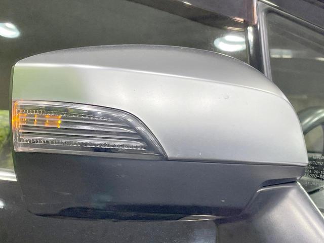 レヴォーグ 1.6STIスポーツアイサイト サンルーフ 純正ナビ LEDライナー バックカメラ 革シート レーダークルーズ シートヒーター LEDヘッド・フォグ ETC 純正18AW パドルシフト ステアリングスイッチ デュアルエアコン(70枚目)