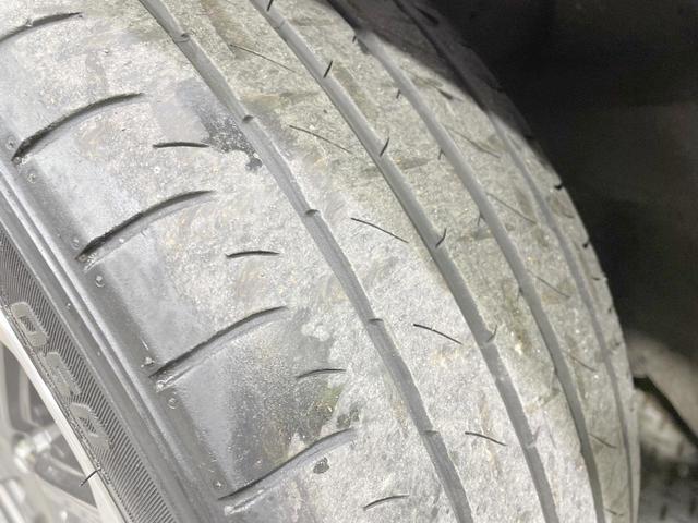 レヴォーグ 1.6STIスポーツアイサイト サンルーフ 純正ナビ LEDライナー バックカメラ 革シート レーダークルーズ シートヒーター LEDヘッド・フォグ ETC 純正18AW パドルシフト ステアリングスイッチ デュアルエアコン(77枚目)