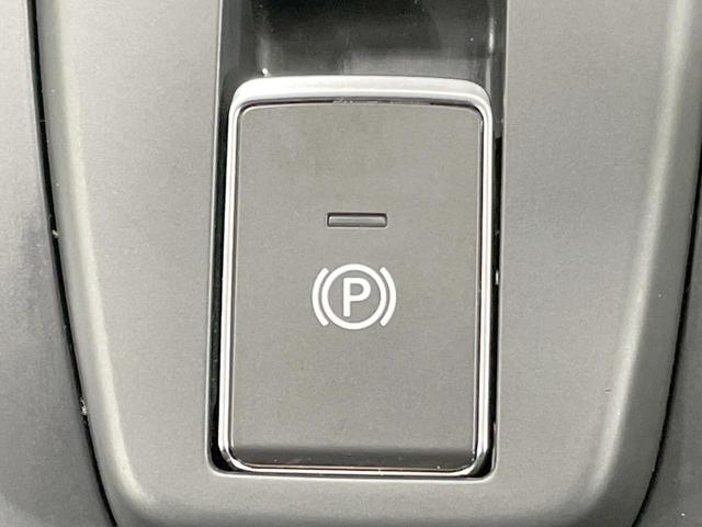 ノート Ｓ　ＦＯＵＲ　純正９型ナビ　衝突軽減　シートヒーター　デジタルインナーミラー　ステアリングヒーター　オートエアコン　ステアリングスイッチ　オートハイビーム　ウィンカーミラー　スマートキー　１５ＡＷ（34枚目）