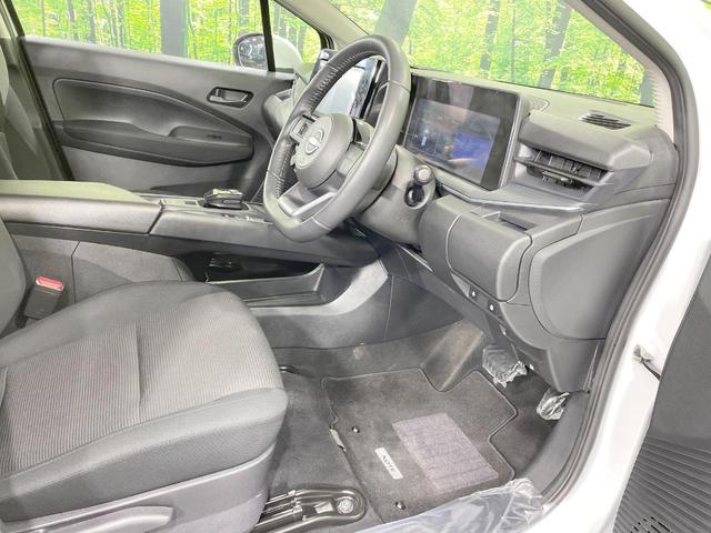 ノート Ｓ　ＦＯＵＲ　純正９型ナビ　衝突軽減　シートヒーター　デジタルインナーミラー　ステアリングヒーター　オートエアコン　ステアリングスイッチ　オートハイビーム　ウィンカーミラー　スマートキー　１５ＡＷ（43枚目）