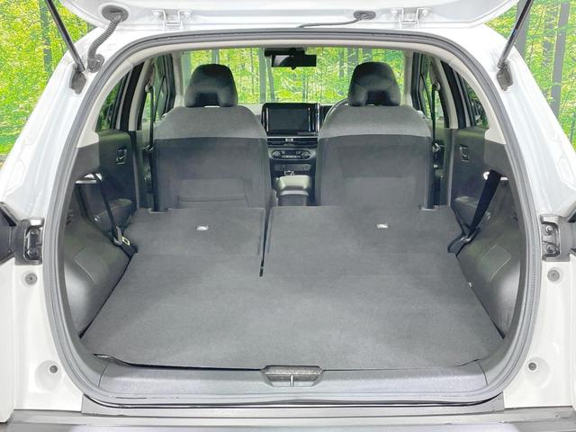 ノート Ｓ　ＦＯＵＲ　純正９型ナビ　衝突軽減　シートヒーター　デジタルインナーミラー　ステアリングヒーター　オートエアコン　ステアリングスイッチ　オートハイビーム　ウィンカーミラー　スマートキー　１５ＡＷ（48枚目）