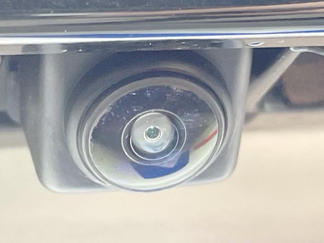 ノート Ｓ　ＦＯＵＲ　純正９型ナビ　衝突軽減　シートヒーター　デジタルインナーミラー　ステアリングヒーター　オートエアコン　ステアリングスイッチ　オートハイビーム　ウィンカーミラー　スマートキー　１５ＡＷ（56枚目）