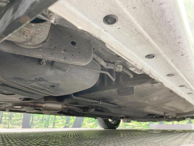 ノート Ｓ　ＦＯＵＲ　純正９型ナビ　衝突軽減　シートヒーター　デジタルインナーミラー　ステアリングヒーター　オートエアコン　ステアリングスイッチ　オートハイビーム　ウィンカーミラー　スマートキー　１５ＡＷ（64枚目）