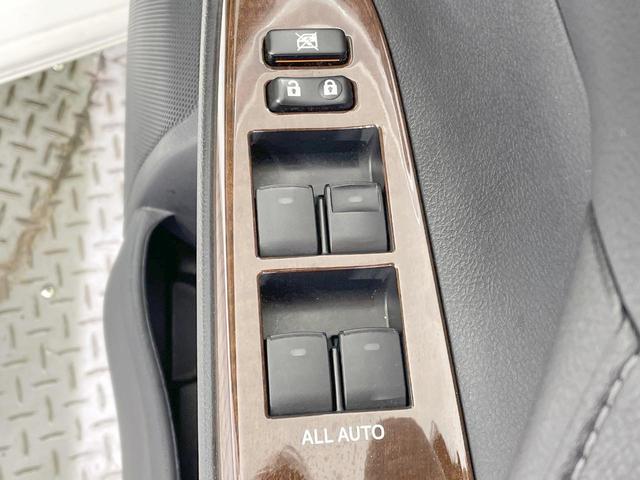 マークX プレミアム Four 4WD 純正SDナビ バックカメラ 寒冷地仕様 クルコン パワーシート シートヒーター HIDヘッド ETC オートライト デュアルエアコン 純正16AW Bluetooth スマートキー(37枚目)