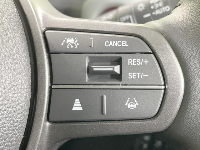 フリード e:HEVクロスター 登録済未使用車 両側電動ドア 衝突軽減 レーダークルーズ スマートキー LEDヘッド オートハイビーム クリアランスソナー オートライト オートエアコン 禁煙車 寒冷地仕様 純正15AW(6枚目)