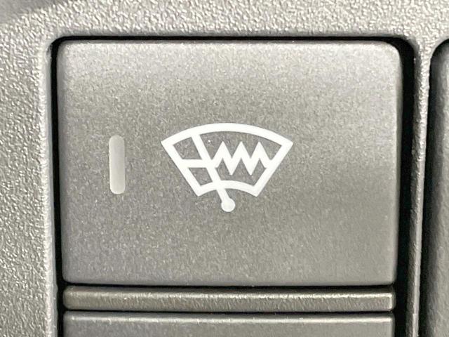 フリード e:HEVクロスター 登録済未使用車 両側電動ドア 衝突軽減 レーダークルーズ スマートキー LEDヘッド オートハイビーム クリアランスソナー オートライト オートエアコン 禁煙車 寒冷地仕様 純正15AW(8枚目)