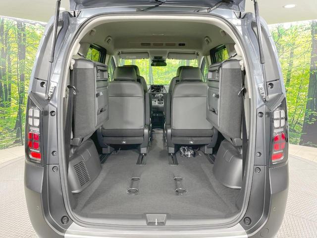 フリード e:HEVクロスター 登録済未使用車 両側電動ドア 衝突軽減 レーダークルーズ スマートキー LEDヘッド オートハイビーム クリアランスソナー オートライト オートエアコン 禁煙車 寒冷地仕様 純正15AW(12枚目)