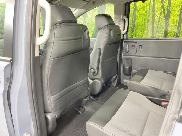 フリード e:HEVクロスター 登録済未使用車 両側電動ドア 衝突軽減 レーダークルーズ スマートキー LEDヘッド オートハイビーム クリアランスソナー オートライト オートエアコン 禁煙車 寒冷地仕様 純正15AW(43枚目)